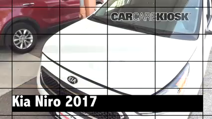 2017 Kia Niro LX 1.6L 4 Cyl. Review